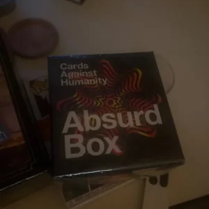 Cards against humanity Absurd Box