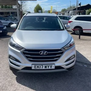 2017 Hyundai Tucson CRDI SE Blue Drive Estate Diesel Manual - Image 2