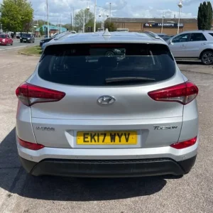 2017 Hyundai Tucson CRDI SE Blue Drive Estate Diesel Manual - Image 6