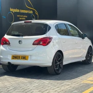 2019 Vauxhall Corsa 1.4i ecoTEC SRi VX Line Nav Black Euro 6 5dr Hatchback Petrol Manual - Image 5