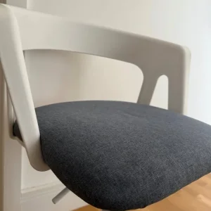 IKEA office swivel chair - Image 5