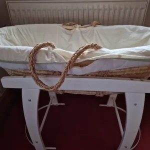 Moses basket and rocker - Image 2