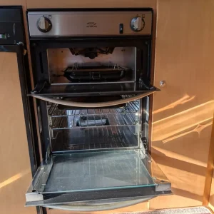 2007 Bailey Pageant Series 6 Bordeaux Caravan – 4 Berth – Fixed Bed – Electric Mover - Image 3