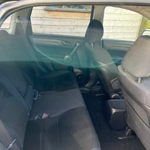 Honda CR-V Estate 2012 manual diesel 5-door - Image 5