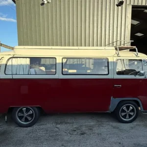 1971 Volkswagen T2 Classic Campervan - Image 4