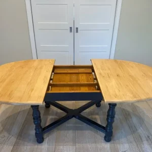 Ercol Model 705 Extendable Dining Table - Image 3