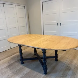 Ercol Model 705 Extendable Dining Table - Image 6