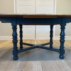 Ercol Model 705 Extendable Dining Table - Image 8