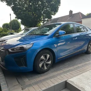 2017 Hyundai Ioniq Hybrid Premium – Blue – Fully Repaired – PCO Ready - Image 5