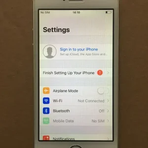 Apple iPhone 5S (Space Grey) 16GB unlocked - Image 4