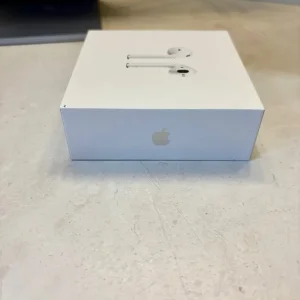 Apple AirPods 2 (2nd generation) - Image 5