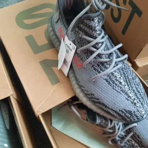 Adidas Yeezys 350 - Image 2