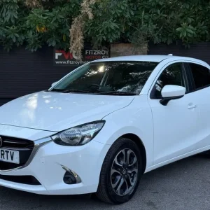 2017 Mazda 2 1.5 Petrol Automatic 5-door Hatchback - Image 4