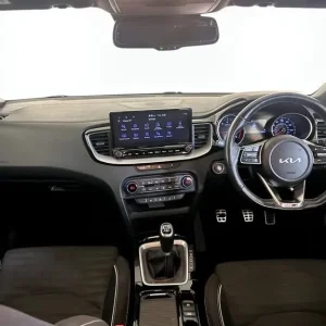 2022 Kia Pro Ceed 1.5T GDi ISG GT-Line 5-door Estate - Image 3