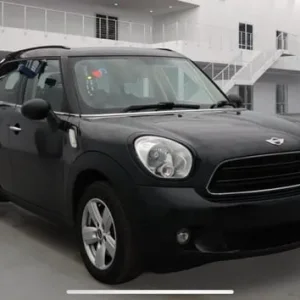 2014 MINI Countryman 1.6 Petrol Manual HATCHBACK - Image 2