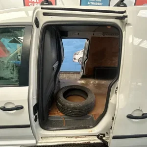 2014 Volkswagen Caddy C20 Startline TDI Panel Van - Image 6