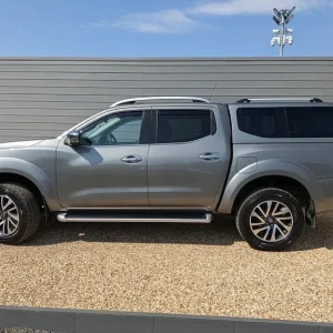 2019 Nissan Navara dCi Tekna Pickup Diesel Automatic - Image 6