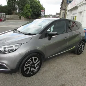 2015 Renault Captur DYNAMIQUE S MEDIANAV ENERGY TCE S/S Used Hatchback - Image 2