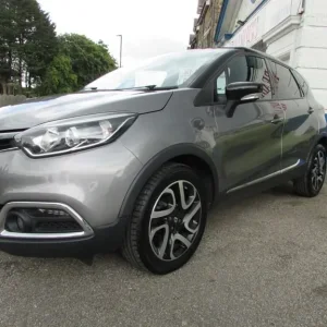 2015 Renault Captur DYNAMIQUE S MEDIANAV ENERGY TCE S/S Used Hatchback - Image 3