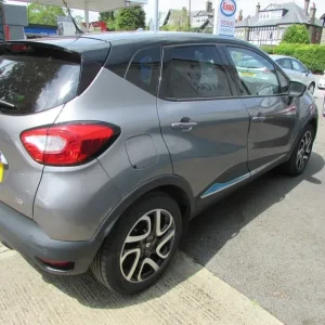 2015 Renault Captur DYNAMIQUE S MEDIANAV ENERGY TCE S/S Used Hatchback - Image 5