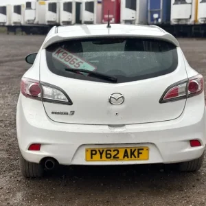 2013 Mazda 3 1.6d Venturer 5-door hatchback - Image 4