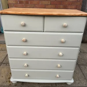Refurbished pine chest of drawers - Image 5