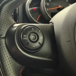 2019 MINI Countryman 1.5 Cooper S E-Sport PHEV 5-door All4 - Image 7