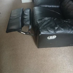 2 seater sofa 1m65 long - Image 2