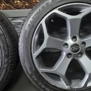 Ford Genuine 18 alloy wheels with 4 tyres - Image 4