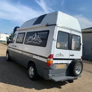 Mercedes Sprinter 4 berth off-grid camper campervan - Image 3