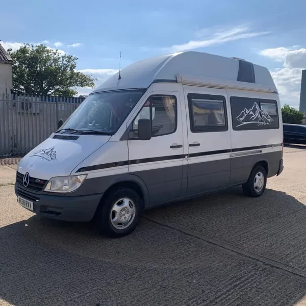 Mercedes Sprinter 4 berth off-grid camper campervan