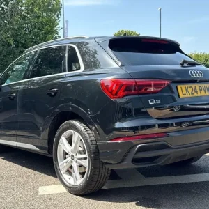 2024 Audi Q3 S Line 1.4 TFSIe Plug-in Hybrid - Image 8