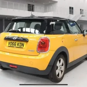 2016 MINI Cooper Hatchback 1.5 Petrol Manual - Image 4