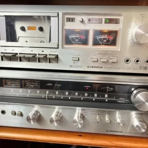 1980 Pioneer HiFi Stereo System with Turntable and Speakers - Image 5