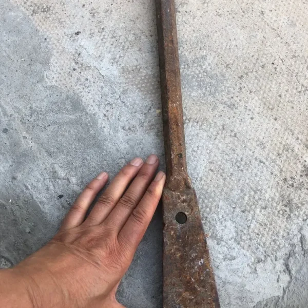 Bricklayers hand tools