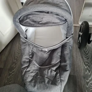 3 in 1 pram - Image 2