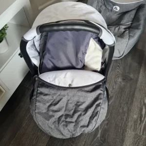 3 in 1 pram - Image 3