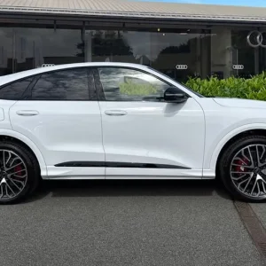 2025 Audi SQ5 3.0 TFSI S Edition Sportback - Image 3