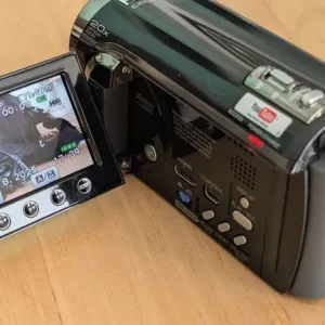 JVC GZ-HD300BEK HD Camcorder Video Camera - Image 3