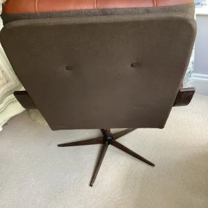 Retro swivel Chestnut Faux Leather Chair - Image 3