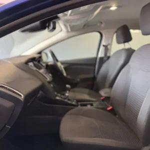 2017 Ford Focus 1.5 TDCi Titanium Hatchback - Image 8