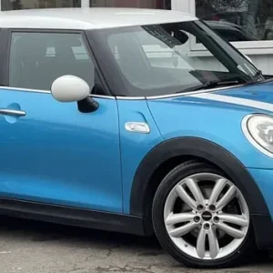 2015 MINI Cooper S 2.0 Petrol Manual 5 Door Hatchback - Image 5