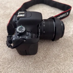 Canon EOS 600D Camera Bundle with Lenses and Accessories - Image 4