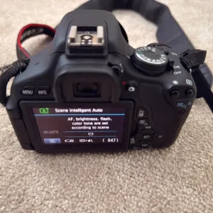 Canon EOS 600D Camera Bundle with Lenses and Accessories - Image 6