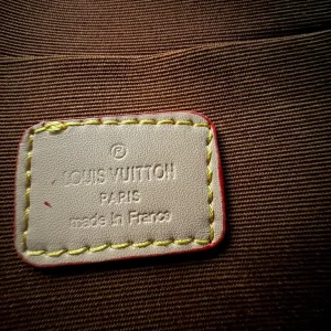 Louis Vuitton Tote bag - Image 4
