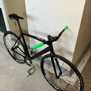 Specialized Langster Fixie Bicycle - Image 2