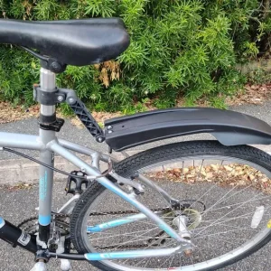 Claud Butler Classic Unisex Hybrid Bike Road and Trail - Image 5