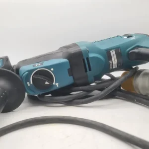 MAKITA HR2630 HAMMER DRILL - Image 5