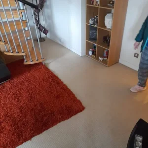 2 bedroom flat on 4th floor - Image 7
