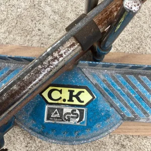 21 inch Ck mitre saw - Image 2